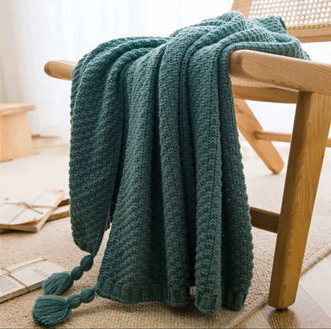 EnganDam Throw Blanket
