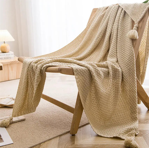 EnganDam Throw Blanket