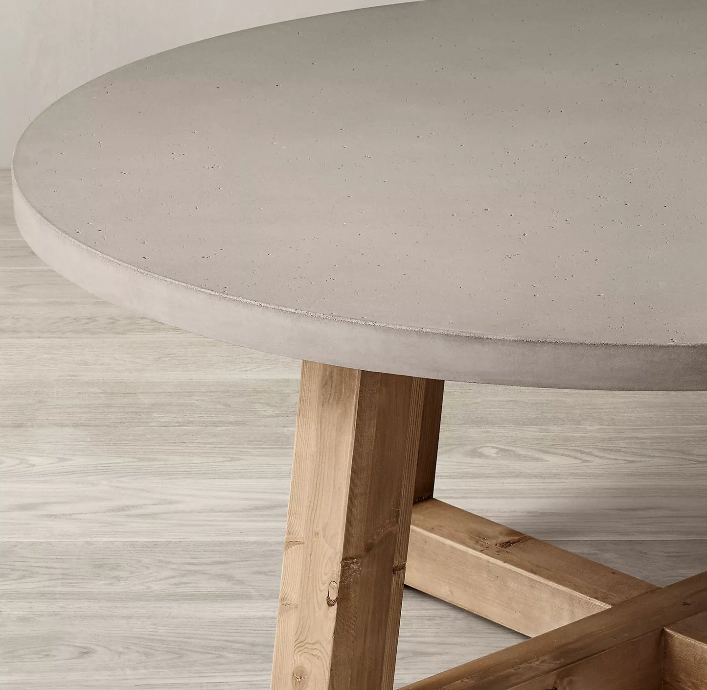 Halona Dinning Table