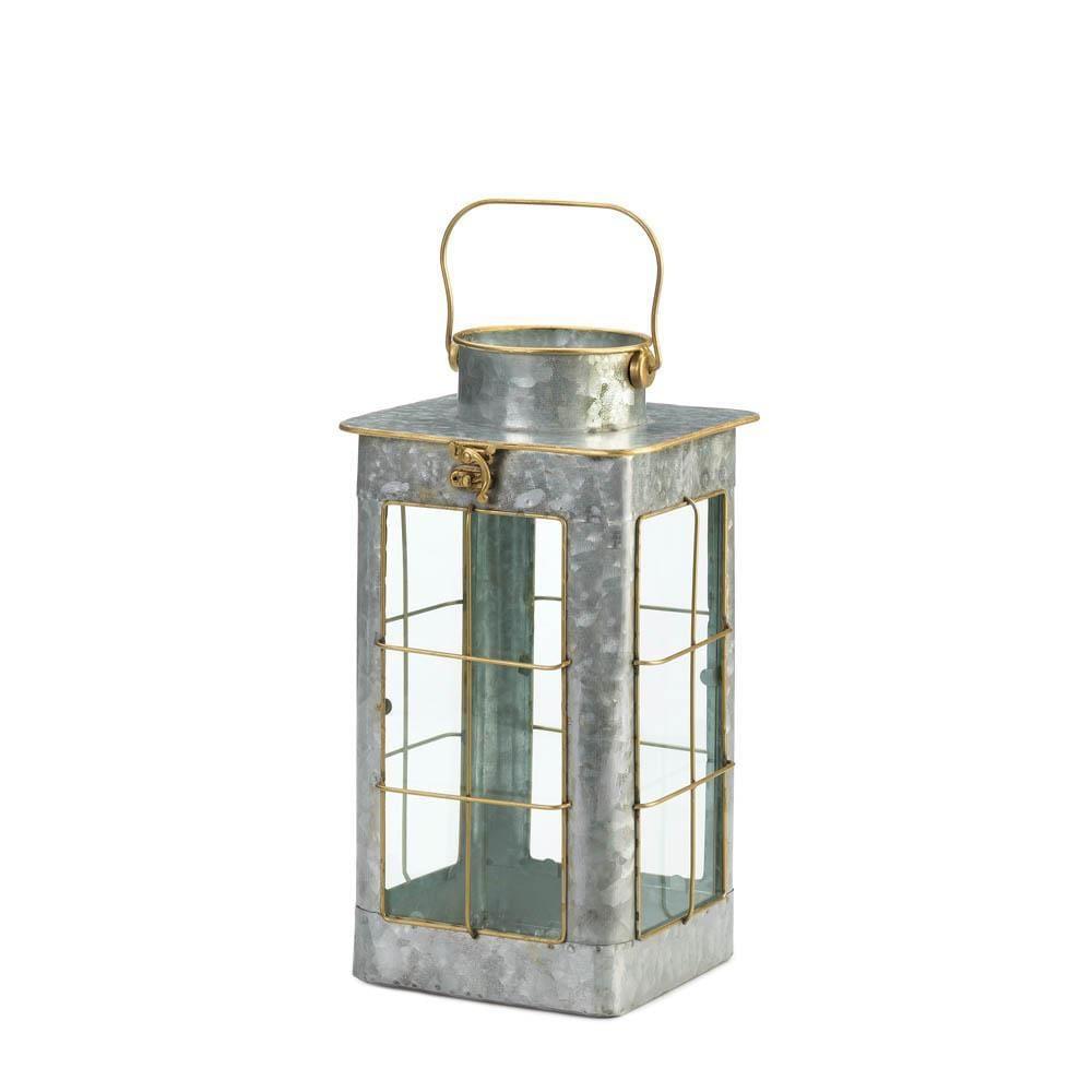 Small Farmhouse Galvanized Lantern - Hyggeh